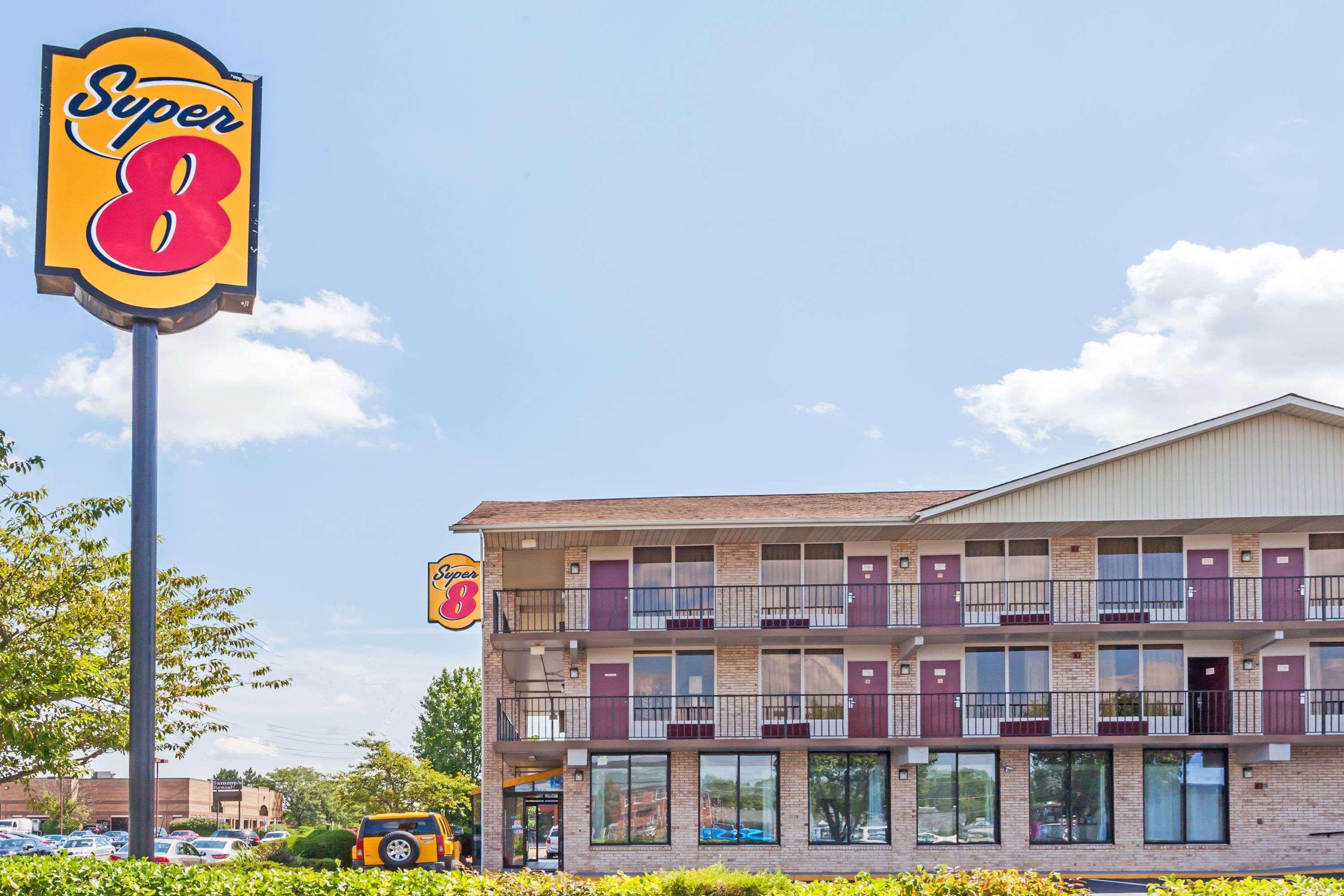 Super 8 By Wyndham Manassas Hotel Ngoại thất bức ảnh